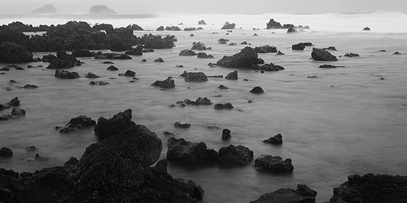 BAE, BIEN-U: sea 1a 085h, Fiber-based gelatin silver print in artist’s frame, 102 x 197 cm, 2012