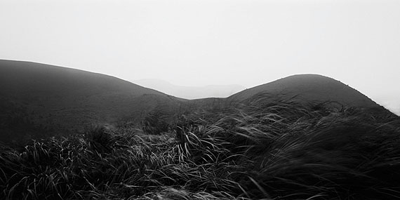 BAE, BIEN-U: om 1a 050h, Fiber-based gelatin silver print in artist’s frame, 102 x 197 cm, 1999