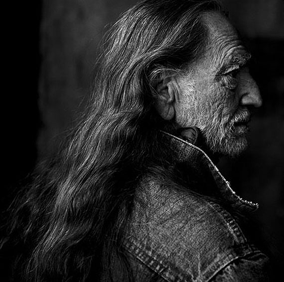 Willie Nelson, Luck Ranch, Texas, 2001 © Annie Leibovitz