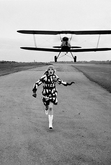 Helmut NewtonBritish VogueLondon 1967© Helmut Newton Estate