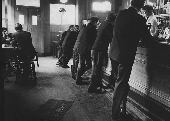 Jürgen Schadeberg: Scotish Pub, 1968
