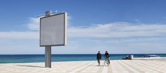 Gudrun Kemsa: La Corniche 2, 2009, 86 x 198 cm, C-Print Diasec