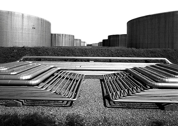 Robert Häusser: Tanklager, Erdöl, 1965