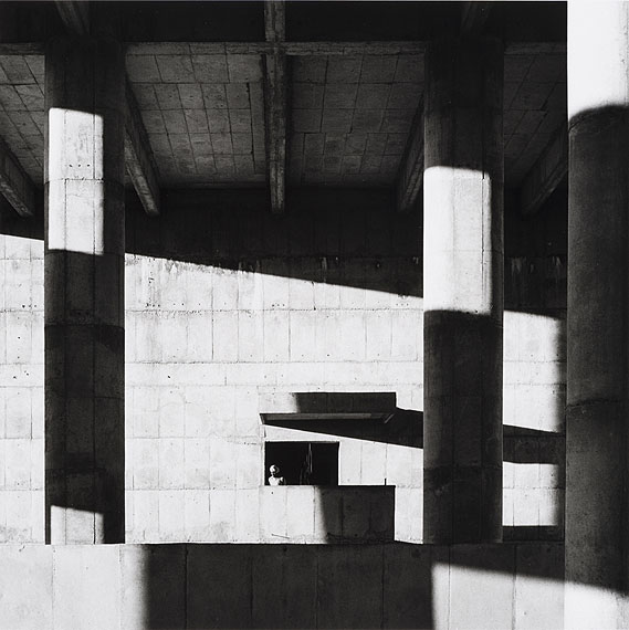 Lucien Hervé
Das Sekretariat, Palast der Minister, Chandigarh
Silbergelatine-Abzug, 25.5 x 25.4 cm
Canadian Centre for Architecture, Montréal
© Estate Lucien Hervé