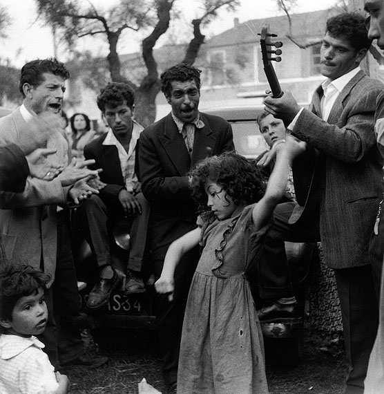 Lucien Clergue: Manitas de Plata & Jos&eacute; Reyes, 1955