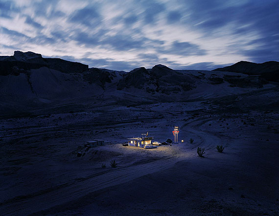 Real Landscapes
Dari King Drive In, 2007
Farbfotografie
95 x120 cm
© Thomas Wrede / VG Bild-Kunst, Bonn