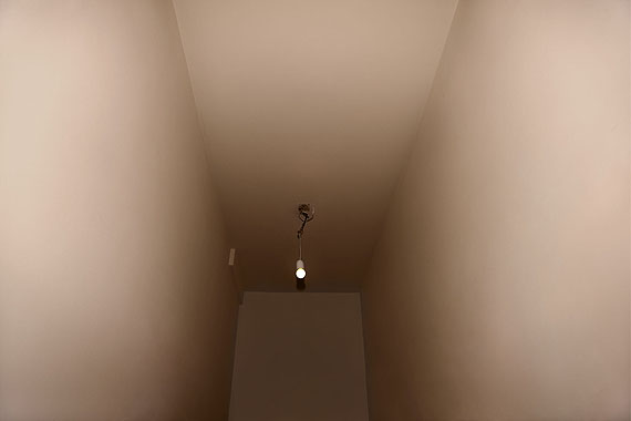 Hal
Print size: ca. 50 x 75 cm
Edition of 8
Pigment print on archival grade paper
© ANUSCHKA BLOMMERS & NIELS SCHUMM