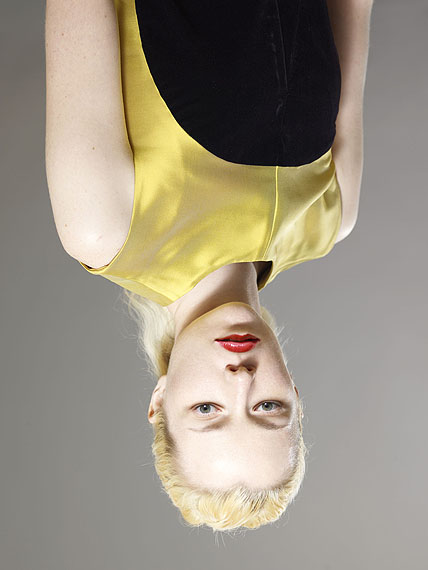 Iteke
Print size: ca. 50 x 60 cm
Edition of 8
Pigment print on archival grade paper
© ANUSCHKA BLOMMERS & NIELS SCHUMM