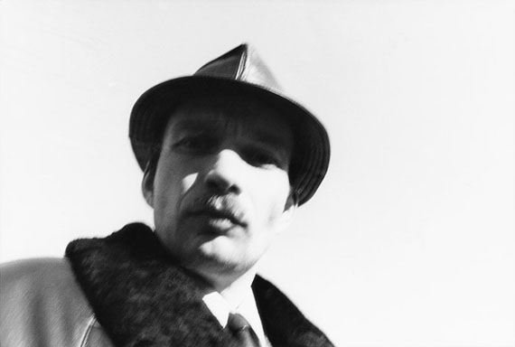 Frank-Heinrich M&uuml;ller: Leipzig, auf der Pferderennbahn im Scheibenholz, 18.11.1989