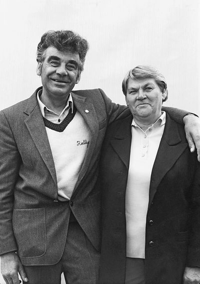 Frank-Heinrich M&uuml;ller: Leipzig, Menschen im Park, 25.10.1989