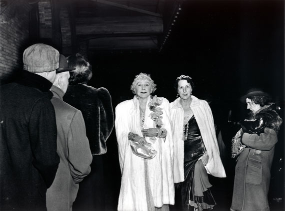 Kritik, 1943 &copy; Weegee/ Institut f&uuml;r Kulturaustausch, T&uuml;bingen 2013