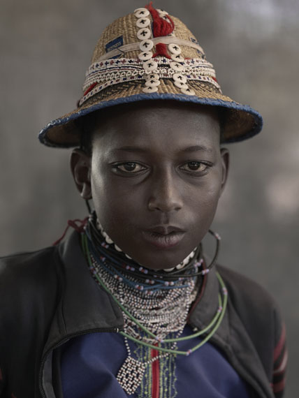 Mere Adamou, 14 years old, Daoura, Peuhl Festival, P&eacute;hunco, Benin, 2011 &copy; Albert Watson