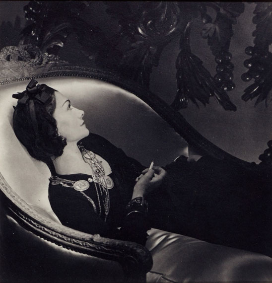 HORST P. HORST (1906–1999)
Coco Chanel, Paris 1937
Gelatin silver print, printed later
18,3 x 17,5 cm (7.2 x 6.9 in)
€ 3,000–4,000