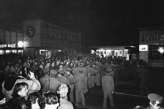 Merit Schambach: Berlin, Sch&ouml;nhauser Allee, 07.10.1989