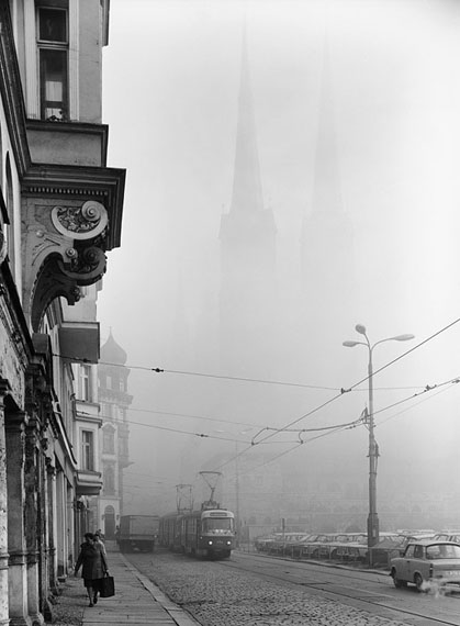 Sigrid Sch&uuml;tze-Rodemann: Halle (Saale), Hallmarkt, 28.11.1989