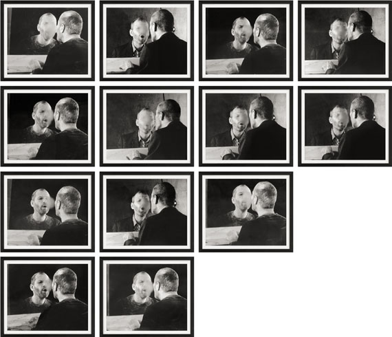 Dieter Appelt
“DER FLECK AUF DEM SPIEGEL, DEN DER ATEMHAUCH SCHAFFT”. 1977
13 Silbergelatineabzüge.
Unikate Ausführung.
Je ca. 18,9 x 22,8 cm
(Je ca. 21,2 x 26,2 cm)