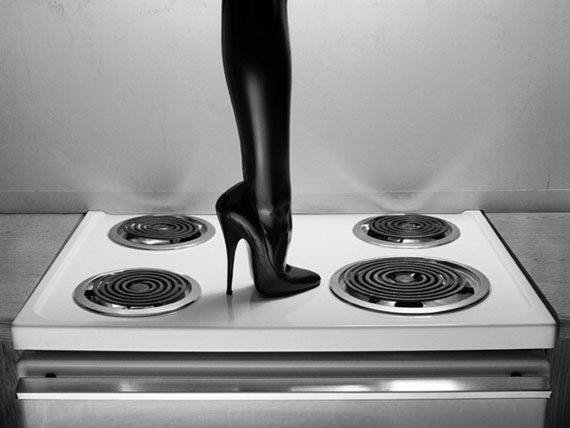 Heel on Stovetop, Budget Suites, Las Vegas, 2000Archival pigment print 142 x 107 cm (56 x 42 in.)Edition of 10