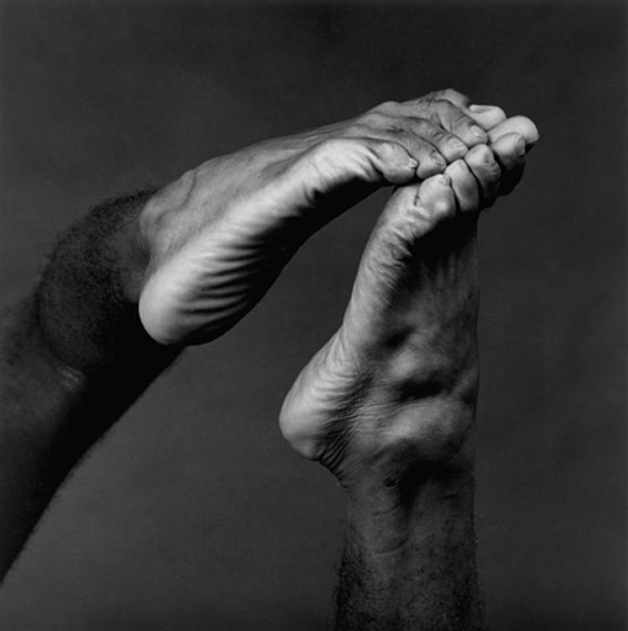 Robert Mapplethorpe"Feet", 1982silver gelatin print / Silber Gelatine Abzug16 x 20  inches / 41 x 51 cm&copy; 2010 Robert Mapplethorpe Foundation, Used by Permission