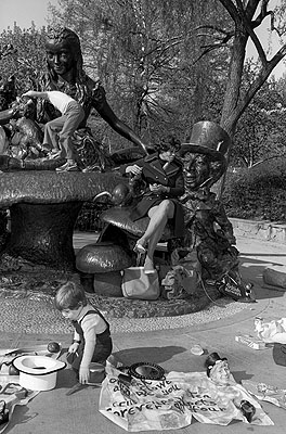 Central Park, New York, 1979 © Tod Papageorge courtesy Pace/MacGill Gallery