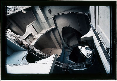 Gordon Matta-ClarkÉtant d'art pour locataire, Quel Con, Quel Can ou Call Can, 1975 (Konischer Einschnitt)C-print, 101,5 x 127,4 cm Collection Fotomuseum Winterthur, acquisition made possible by the 