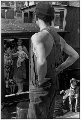 Bougival. Frankreich. 1956. © Henri Cartier-Bresson / Magnum Photos