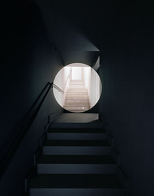Madrid, 2006Lambda print 125 x 160 cm© Georges Rousse. Galerie RX, Paris.