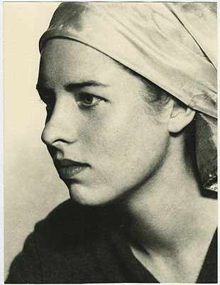 Porträt ohne Titel, nicht datiert © The Man Ray Trust