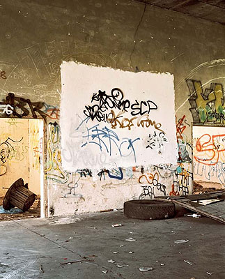 Disused Concrete Works, Rathenow | 2006Following an attack on an asylumseeker on May 22nd, 2006 in the grounds of a disused concrete works the victim support group Opferperspektive, the anti-fascistgroup Antifa Westhavelland and asylum-seekers together organised a World Cup party