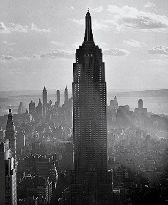 Empire State Building, New York, 1940 Photo by Andreas Feininger © AndreasFeiningerArchive.com