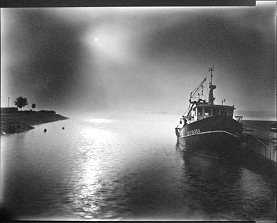 Chalutier dans le Brume, 2004