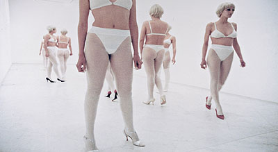Vanessa Beecroft 