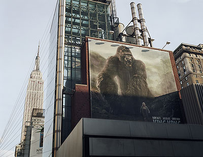 'King Kong' from the series ' Picture Worlds - The Manhattan Project 2001-2007' C-Print Diasec, 2006, 150 x 103 cm