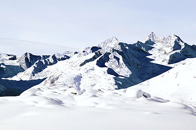 © Jacques PuginDent Blanche. De la série La montagne s'ombre, 2005
