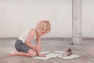 Loretta Lux | The Dove | 2006 Ilfochrom AbzugExemplar 20/20 | 30 x 40 cmSchätzpreis: &euro; 12.000