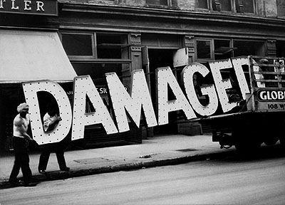 Walker Evans Truck and Sign, 1930Vintage gelatin silver print 16.3 x 22.3 cmPrivate collection © Walker Evans Archive, The Metropolitan Museum of Art