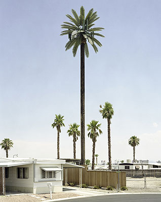 Robert Voit, Mobile Home Pk, Las Vegas, Nevada, USAN36°08.924 W115°05.729Pigmentdruck bzw. C-Print, 200650 x 60 cm bzw. 125 x 155 cm© Robert Voit