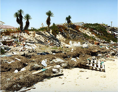 Joachim Brohm, Culatra 08: Beach, analog c-print on aluminium-dibond, 85x105 cm