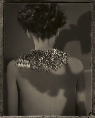 © Sarah Moon, La Menace, 2006, Toned gelatin silver print, 60 x 50 cm, Edition of 15