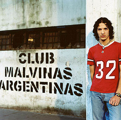 Zona Sur Barrio Piedra Buena, Buenos Aires, 2002 - 2003