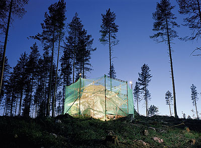 Restoration, Untitled (5), 2000, C-print / Ilfochrome mounted on whiteglass and polystyrol, 100 x 136 cm, Edition of 6 +2AP.