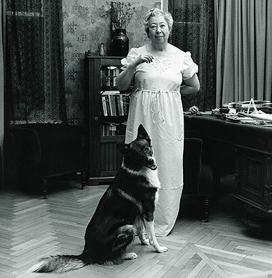 © Alla Esipovich 'Stella Isaakovna Schuchenko, tourist guide', silver gelatin print