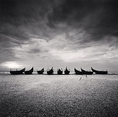 Nine Boats, Andakarnnazi Beach, Kerala, India, 2008 © Michael Kenna