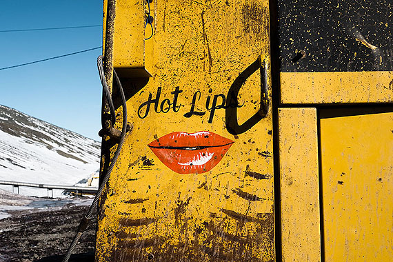 ANNE NOBLEAI #17 Hot Lips2008Inkjet print-pigment on paper466 x 700cmEdition of 6