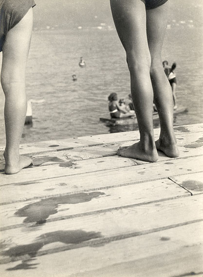 L&aacute;szl&oacute; Moholy-NagyLago Maggiore, Ascona, Schweiz, ca. 1930Silbergelatineabzug20,8 x 28,4 cm Collection Spaarnestad Photo/Nationaal Archief© VG Bild-Kunst, Bonn 2010