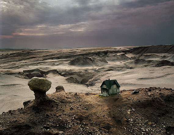 Haus über den Duenen/House above the Dunes, Serie Real Landscapes, 2007