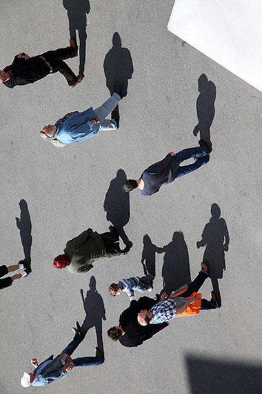© JULIA KISSINASHADOWS CAST PEOPLE - 2008-09Piezo-pigment-print / Innova Cotton high white