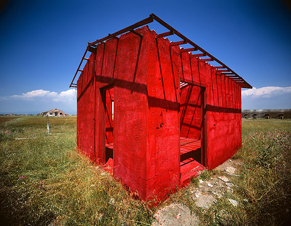 © Georges Rousse/ADAGP, Paris. courtesy Galerie RX, Paris