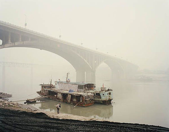 &copy; NADAV KANDER, YIBIN V, SICHUAN PROVINCE, 2007