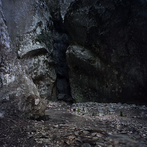 Thomas Wrede, At the River, 2009, Lambda Print Diasec, 170 x 170 cm