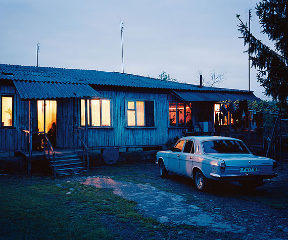 Rob Hornstra/ INSTITUTE - shamgona